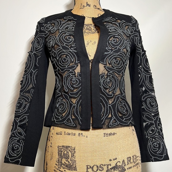 NANETTE LEPORE | Black Protagonist Floral Embroidered Ponte Jacket. Sz. 0 - Picture 4 of 11